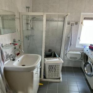 housePhoto