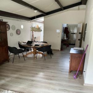 housePhoto