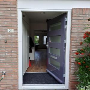 housePhoto