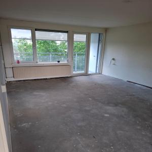 housePhoto