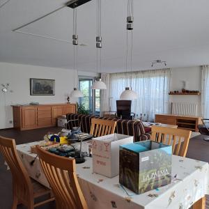 housePhoto