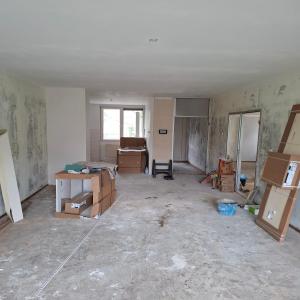 housePhoto