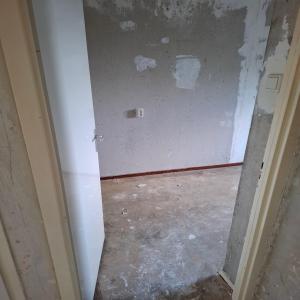 housePhoto