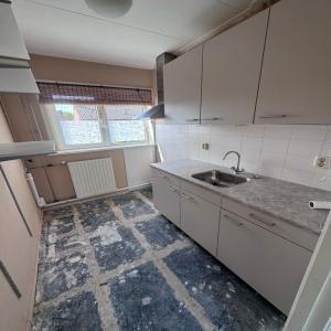 housePhoto