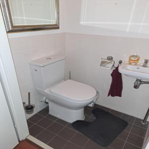 housePhoto