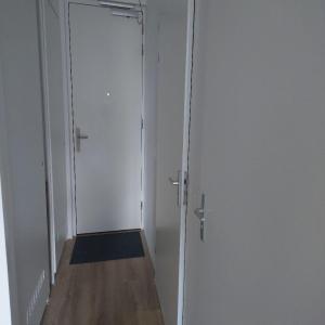 housePhoto