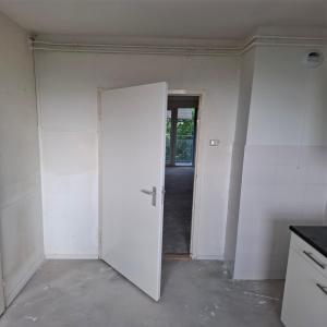 housePhoto