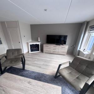 housePhoto