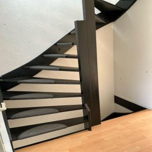 housePhoto