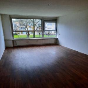 housePhoto
