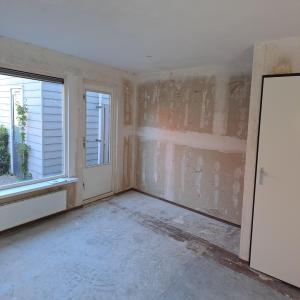 housePhoto