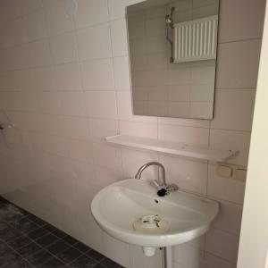 housePhoto
