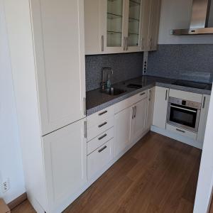 housePhoto