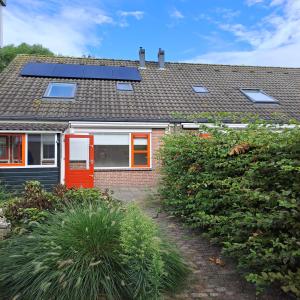 housePhoto