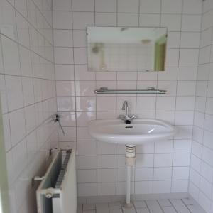 housePhoto