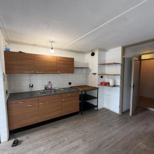 housePhoto