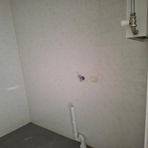 housePhoto