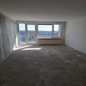 housePhoto