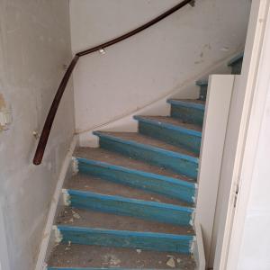 housePhoto