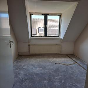 housePhoto