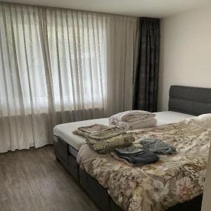 housePhoto