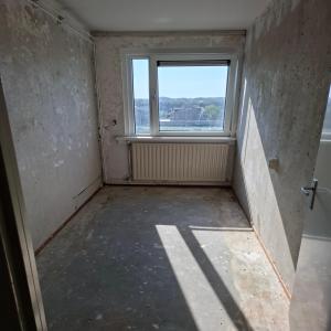 housePhoto