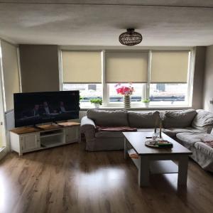 housePhoto