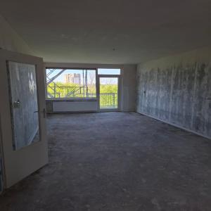 housePhoto