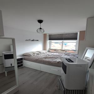 housePhoto