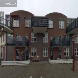 housePhoto